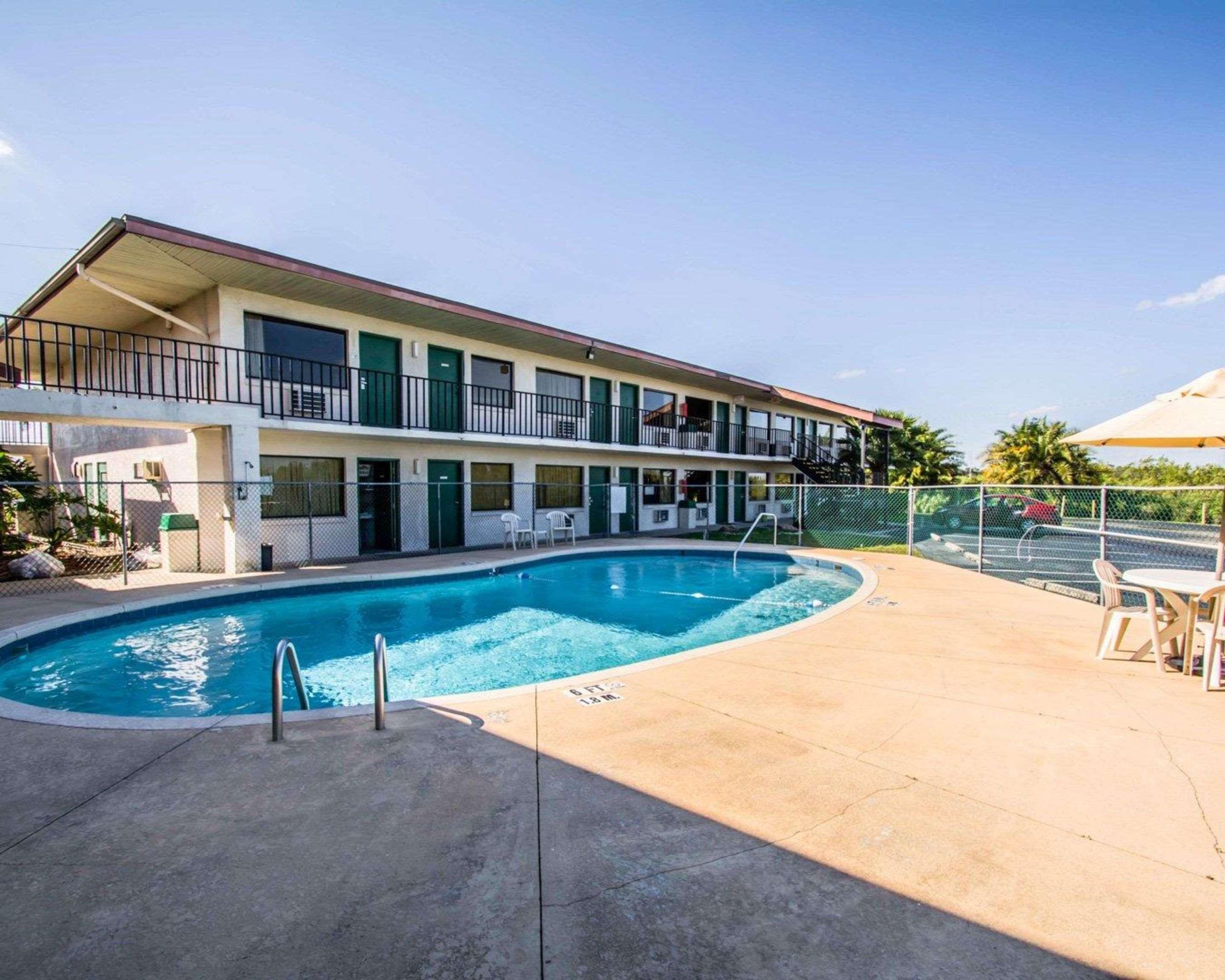 Econo Lodge Sebring Avon Park Exterior foto